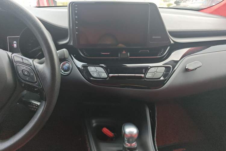 Used Toyota C-HR 2020 2.0L Comfort Edition Audio And AC Panel