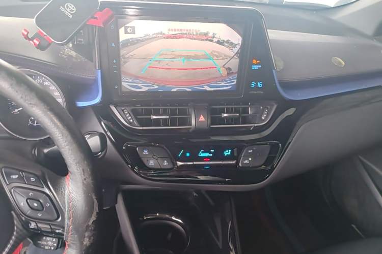 Used Toyota C-HR 2020 2.0L Leading Edition Audio And AC Panel