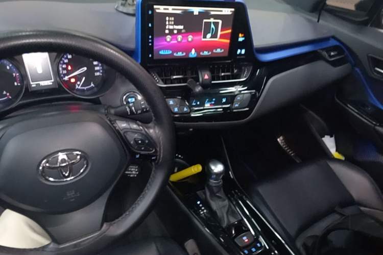 Used Toyota C-HR 2020 2.0L Leading Edition Audio And AC Panel