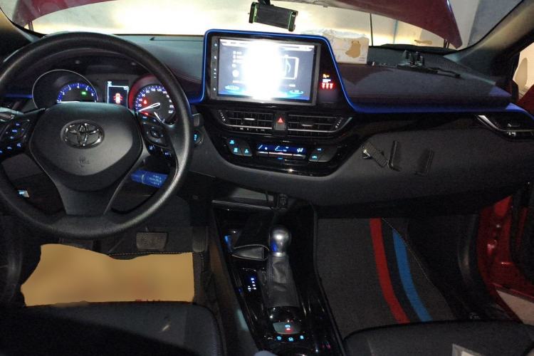 Used Toyota C-HR 2020 2.0L Leading Edition Center Console