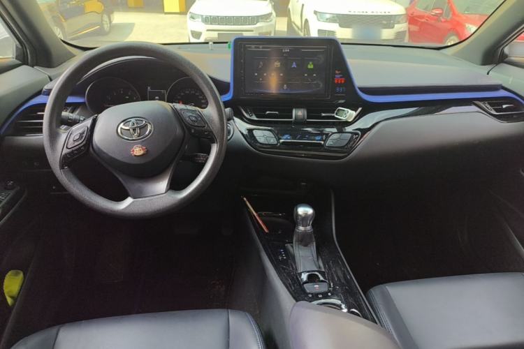 Used Toyota C-HR 2020 2.0L Leading Edition Center Console