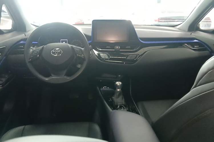 Used Toyota C-HR 2020 2.0L Leading Edition Center Console