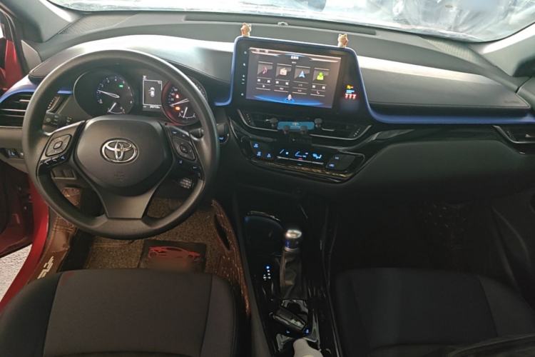 Used Toyota C-HR 2020 2.0L Leading Edition Center Console