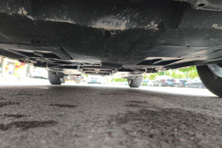 Used Toyota C-HR 2020 2.0L Leading Edition Chassis Front