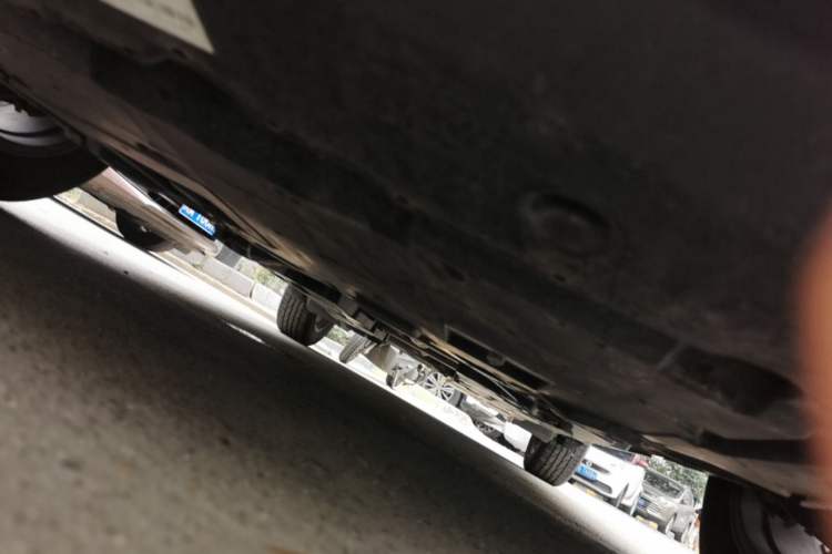 Used Toyota C-HR 2020 2.0L Leading Edition Chassis Front