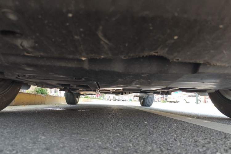Used Toyota C-HR 2020 2.0L Leading Edition Chassis Front