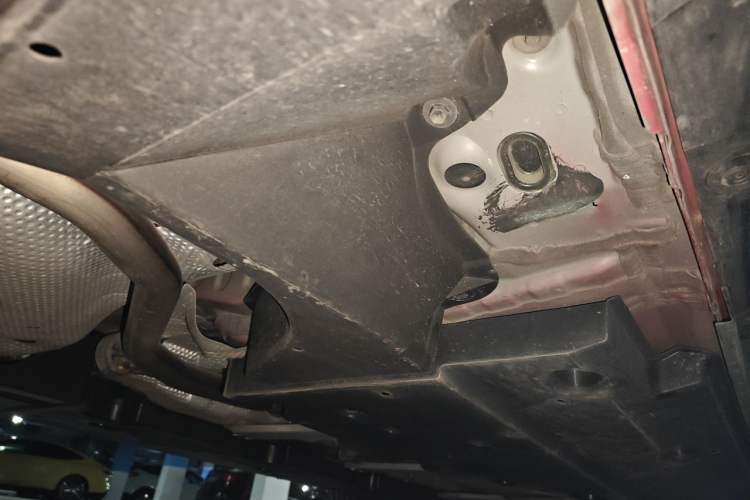 Used Toyota C-HR 2020 2.0L Leading Edition Chassis Rear Right