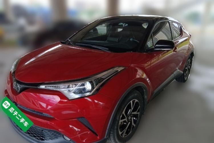 Used Toyota C-HR 2020 2.0L Leading Edition Guazi used car, China used car export, Used car for sale, Used Toyota cars, Cheapest cars for sale