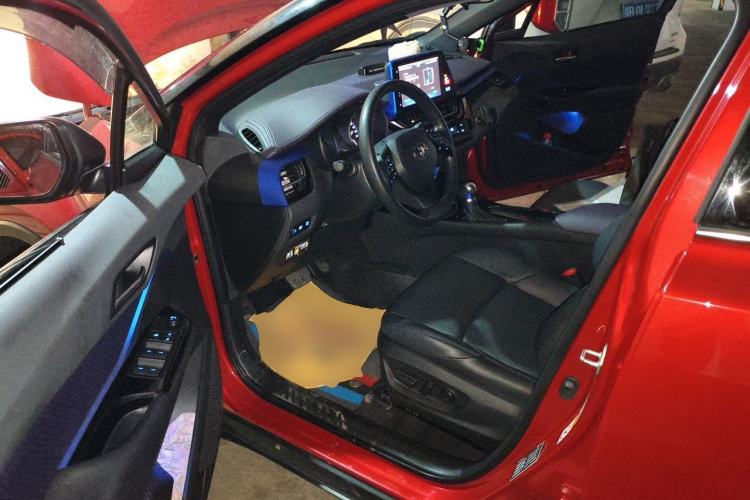 Used Toyota C-HR 2020 2.0L Leading Edition Driver Seat