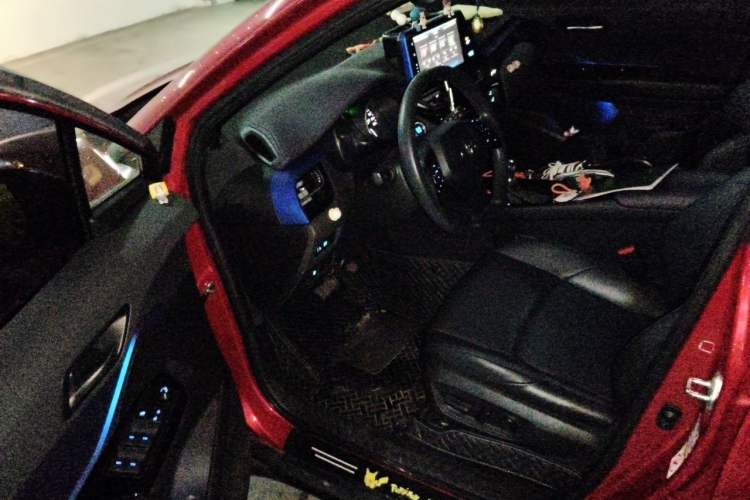 Used Toyota C-HR 2020 2.0L Leading Edition Driver Seat