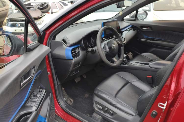 Used Toyota C-HR 2020 2.0L Leading Edition Driver Seat