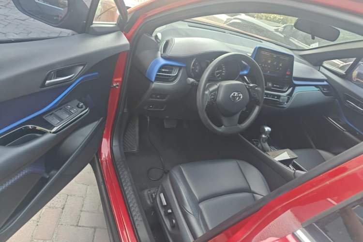 Used Toyota C-HR 2020 2.0L Leading Edition Driver Seat
