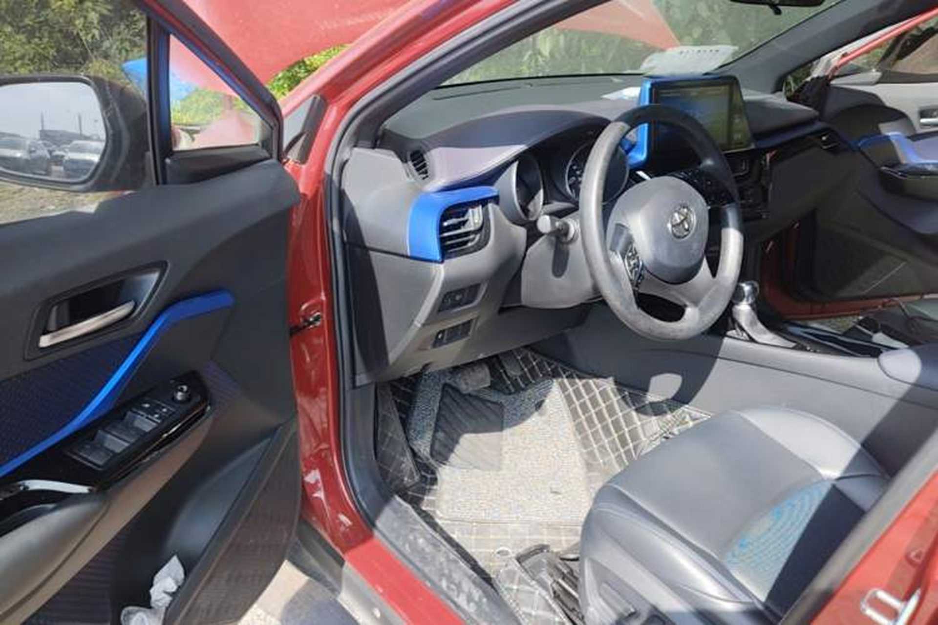 Used Toyota C-HR 2020 2.0L Leading Edition Driver Seat