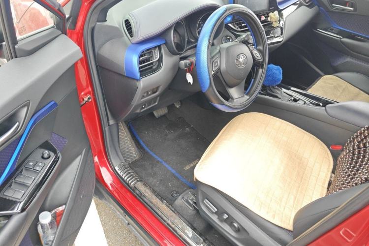Used Toyota C-HR 2020 2.0L Leading Edition Driver Seat