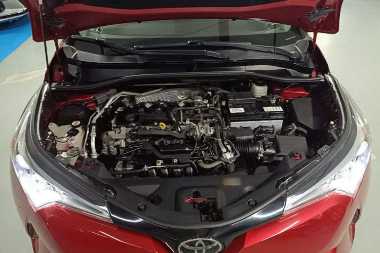 Used Toyota C-HR 2020 2.0L Leading Edition Engine Bay