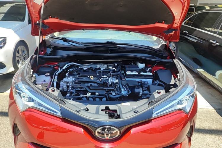 Used Toyota C-HR 2020 2.0L Comfort Edition Engine Bay