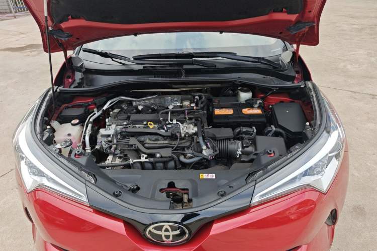 Used Toyota C-HR 2020 2.0L Comfort Edition Engine Bay