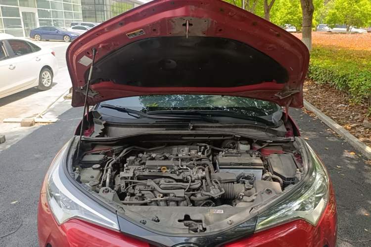 Used Toyota C-HR 2020 2.0L Leading Edition Engine Bay