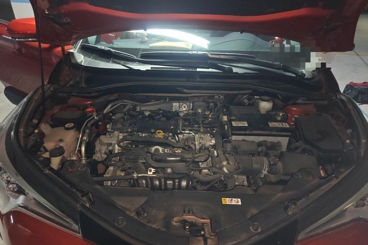 Used Toyota C-HR 2020 2.0L Leading Edition Engine Bay