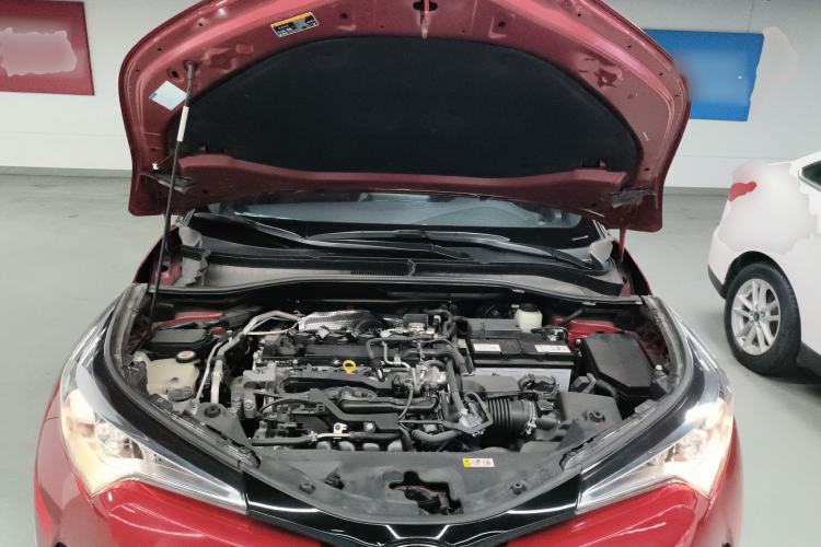 Used Toyota C-HR 2020 2.0L Leading Edition Engine Bay