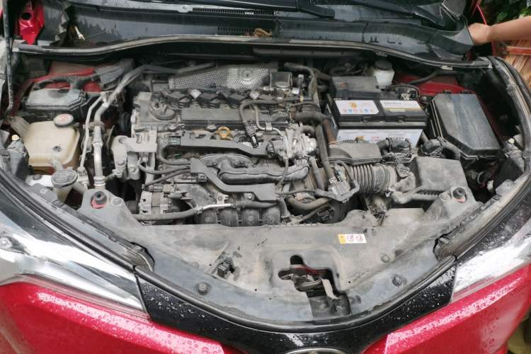 Used Toyota C-HR 2020 2.0L Leading Edition Engine Bay