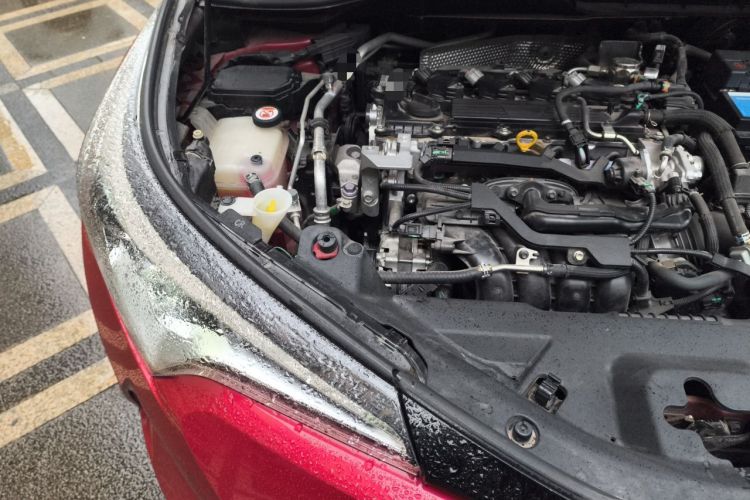 Used Toyota C-HR 2020 2.0L Leading Edition Engine Bay Right