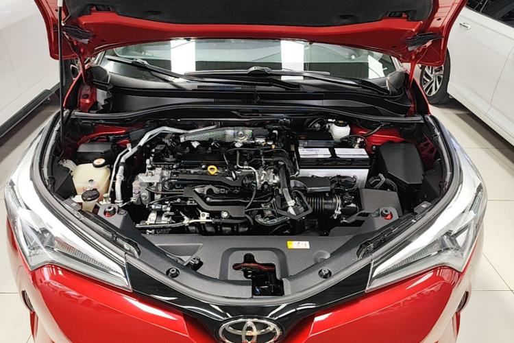 Used Toyota C-HR 2020 2.0L Luxury Edition Engine Bay