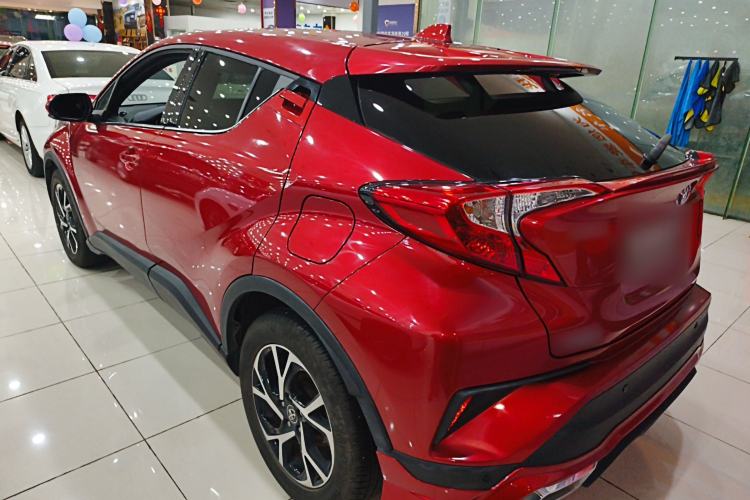 Used Toyota C-HR 2020 2.0L Leading Edition Exterior 2