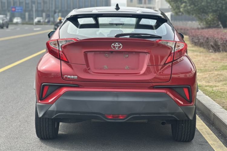 Used Toyota C-HR 2020 2.0L Leading Edition Exterior 3