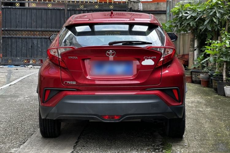 Used Toyota C-HR 2020 2.0L Leading Edition Exterior 4