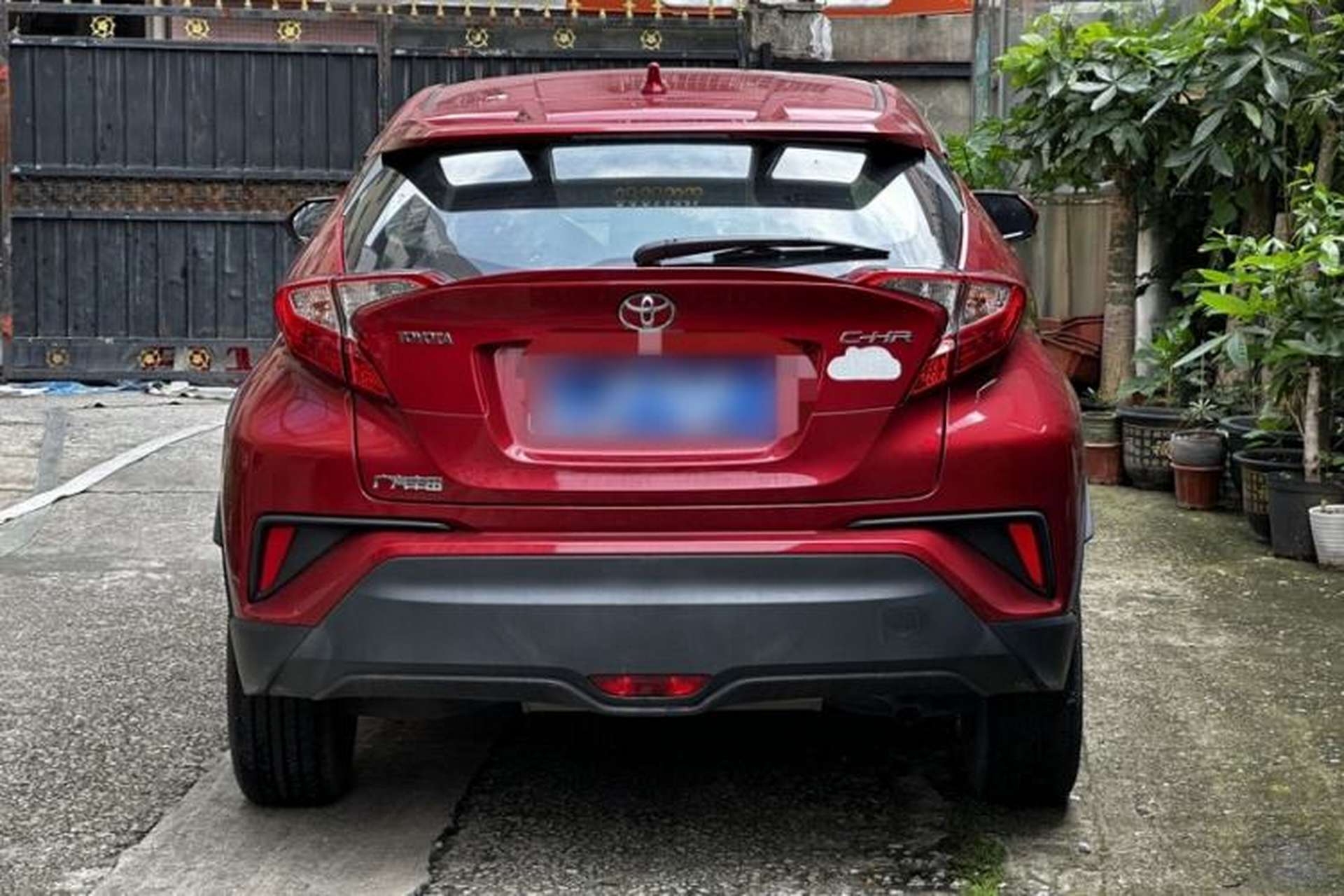 Used Toyota C-HR 2020 2.0L Leading Edition Exterior 4