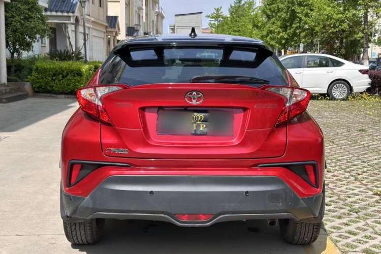 Used Toyota C-HR 2020 2.0L Leading Edition Exterior 4