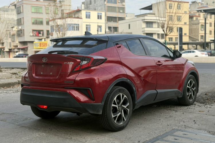 Used Toyota C-HR 2020 2.0L Luxury Edition Exterior 5