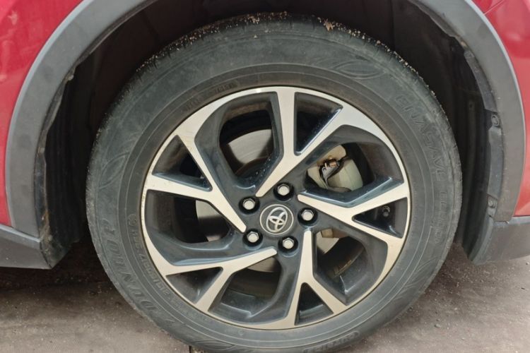 Used Toyota C-HR 2020 2.0L Leading Edition Exterior 6