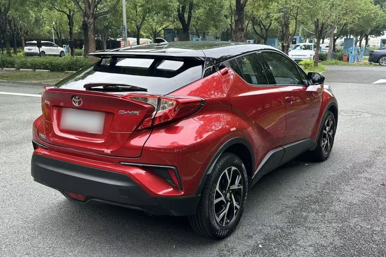 Used Toyota C-HR 2020 2.0L Leading Edition Exterior 6