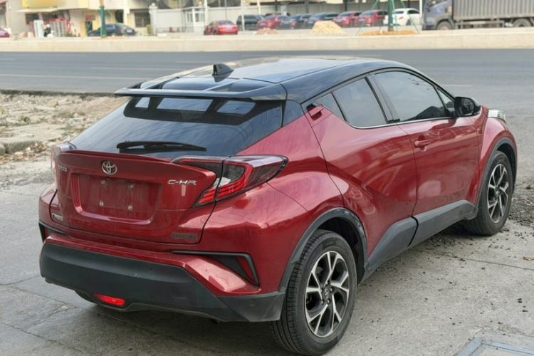 Used Toyota C-HR 2020 2.0L Luxury Edition Exterior 6