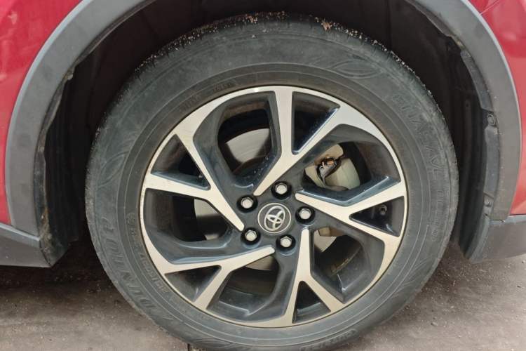 Used Toyota C-HR 2020 2.0L Leading Edition Exterior 7