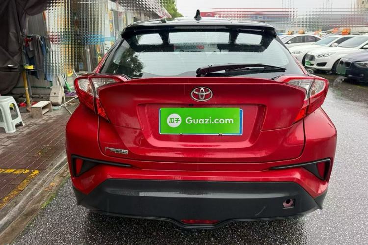 Used Toyota C-HR 2020 2.0L Leading Edition Exterior 7