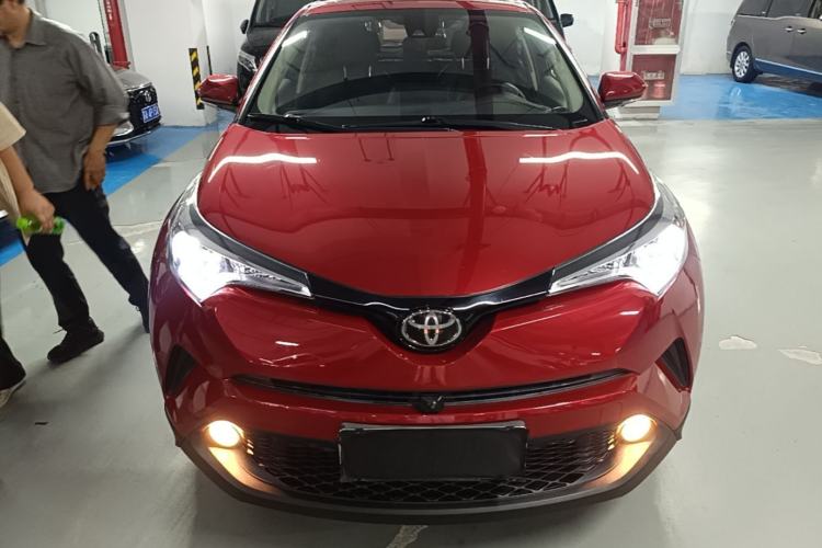 Used Toyota C-HR 2020 2.0L Leading Edition Front