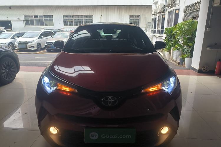 Used Toyota C-HR 2020 2.0L Leading Edition Front
