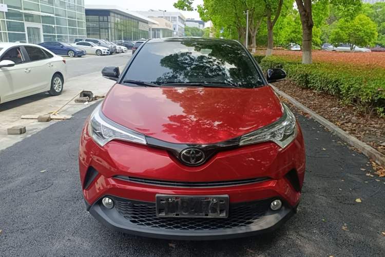 Used Toyota C-HR 2020 2.0L Leading Edition Front