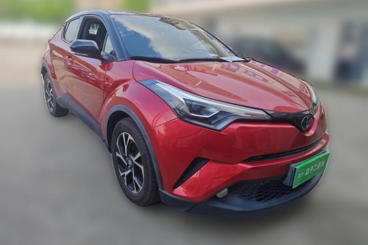 Used Toyota C-HR 2020 2.0L Luxury Edition Front Right 45 Deg