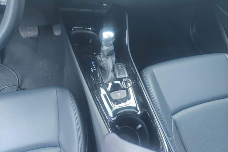 Used Toyota C-HR 2020 2.0L Leading Edition Gear Lever