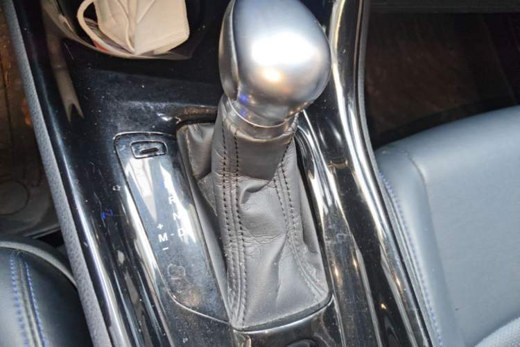 Used Toyota C-HR 2020 2.0L Leading Edition Gear Lever