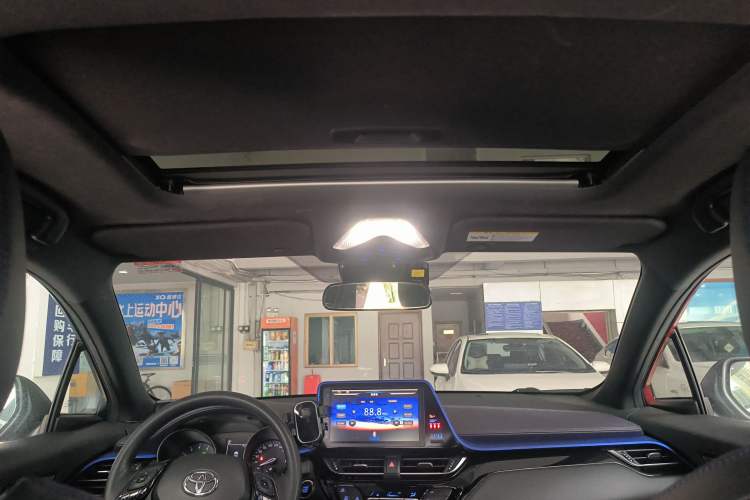 Used Toyota C-HR 2020 2.0L Leading Edition Headliner