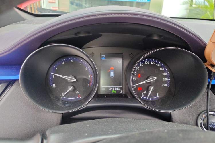 Used Toyota C-HR 2020 2.0L Luxury Edition Instrument Cluster