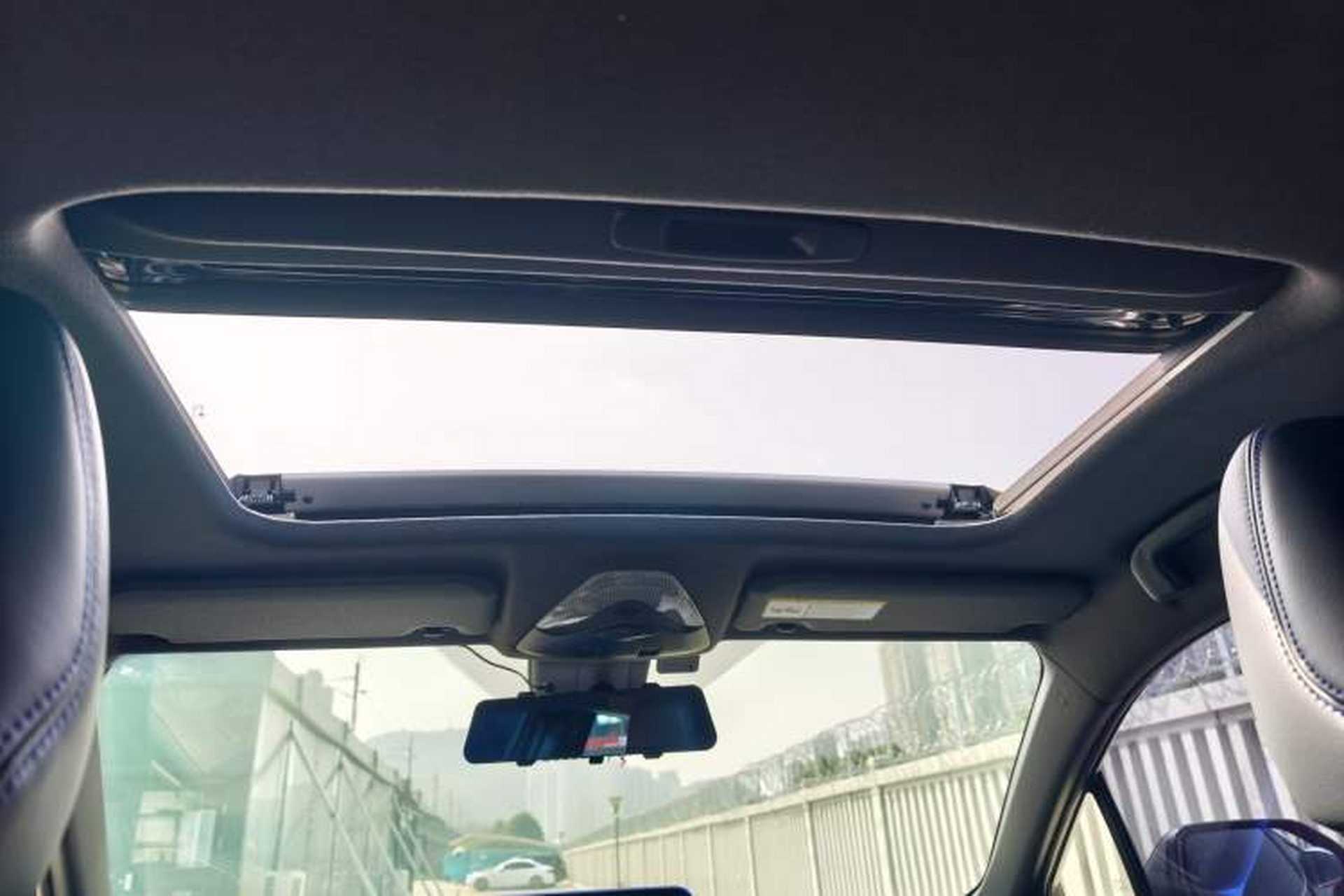Used Toyota C-HR 2020 2.0L Leading Edition Interior 9