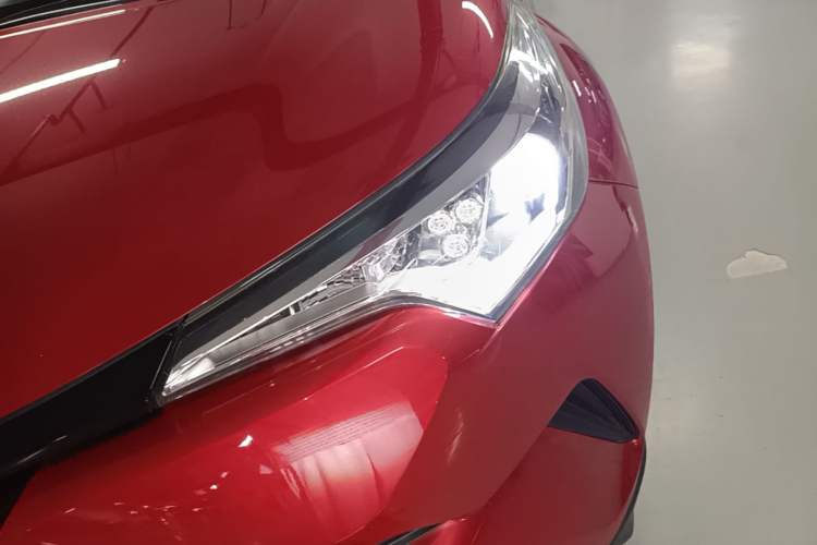 Used Toyota C-HR 2020 2.0L Leading Edition Left Front Headlight