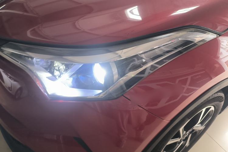 Used Toyota C-HR 2020 2.0L Leading Edition Left Front Headlight