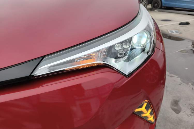 Used Toyota C-HR 2020 2.0L Leading Edition Left Front Headlight